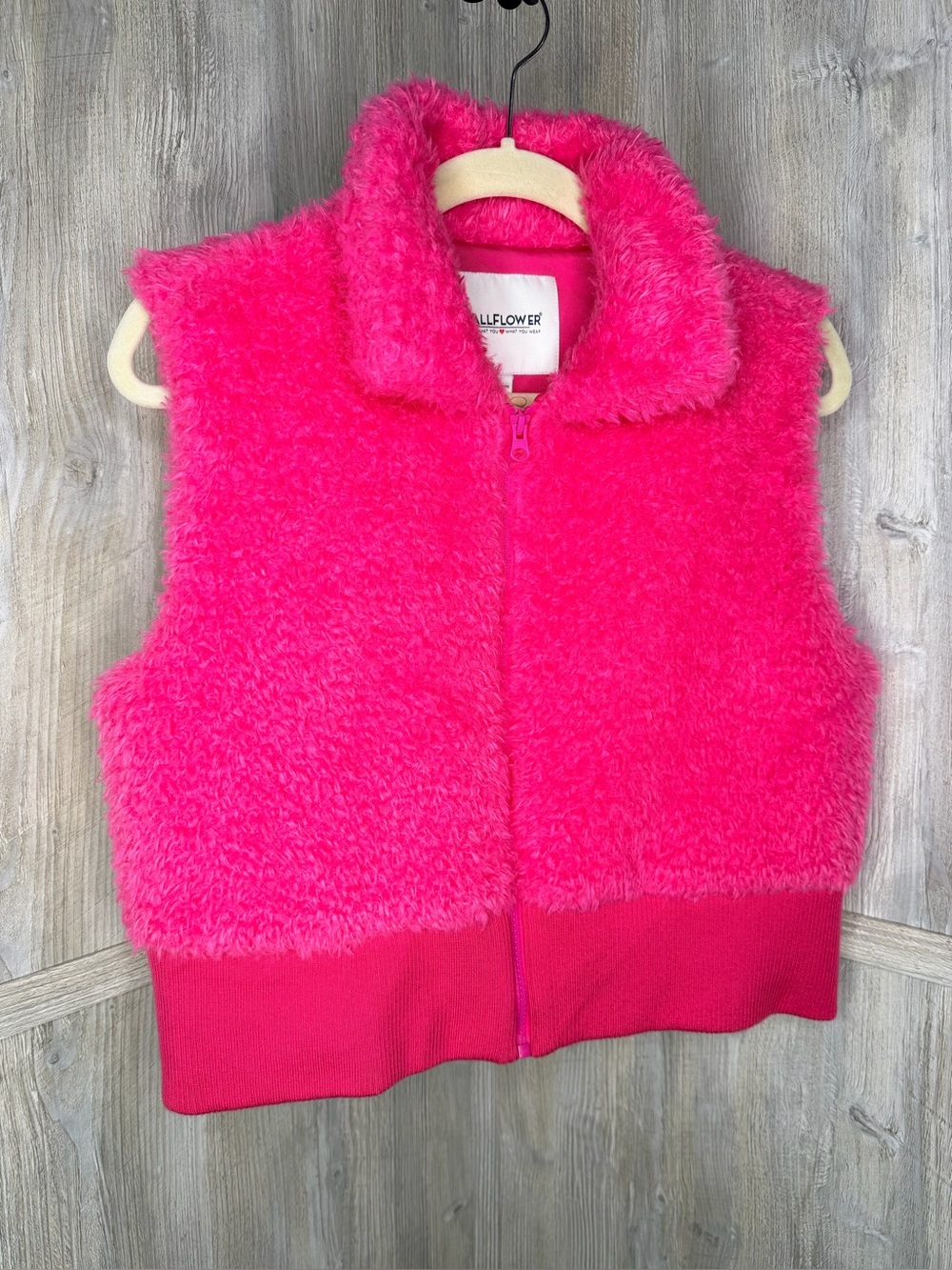 Wallflower Cropped Hot Pink Faux Fur Vest